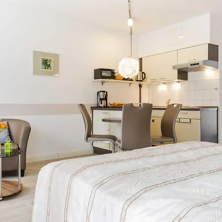 דירה Hoefthus 14 אלט רדביץ